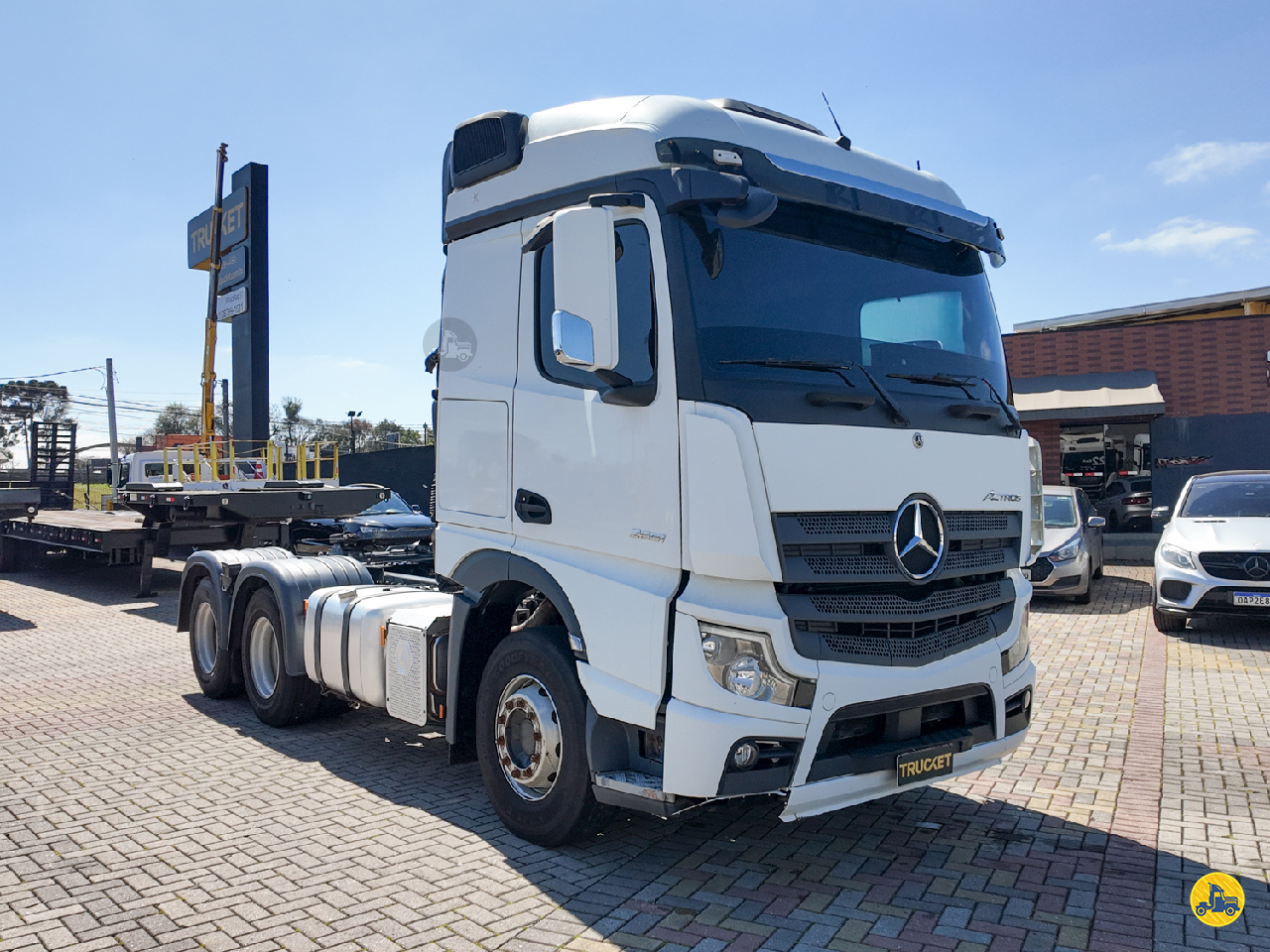 CAMINHAO MERCEDES-BENZ MB 2651 Cavalo Mecânico Cavalo 6x4 Trucket Caminhões CURITIBA PARANÁ PR