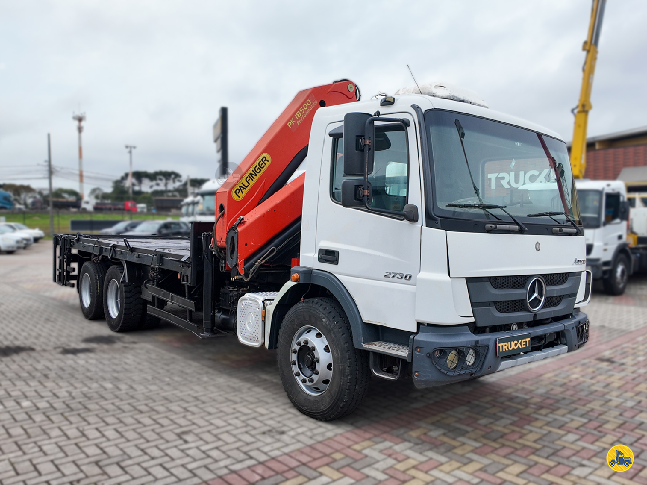 CAMINHAO MERCEDES-BENZ MB 2730 Munck Truck 6x4 Trucket Caminhões CURITIBA PARANÁ PR