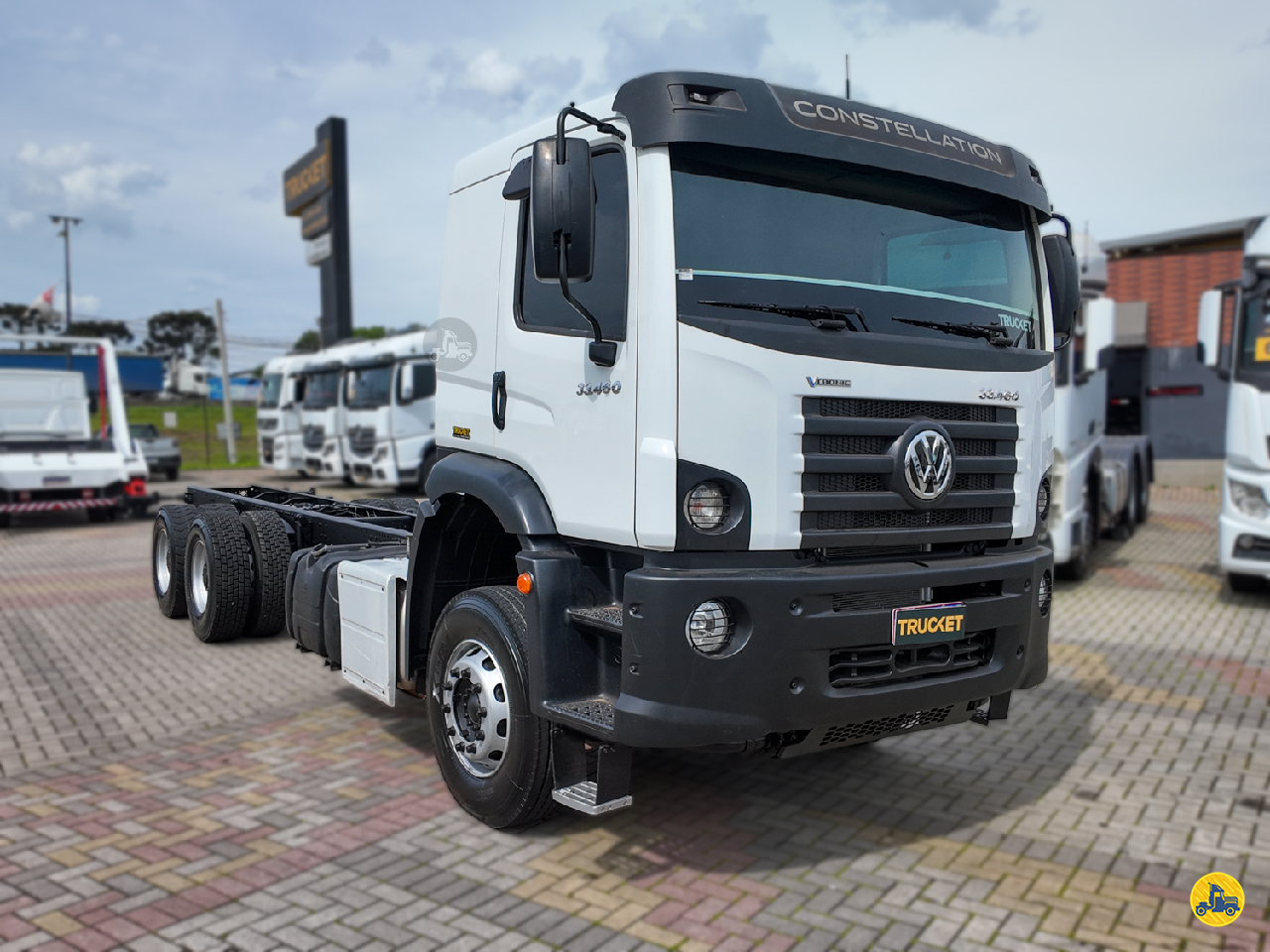 CAMINHAO VOLKSWAGEN VW 33460 Cavalo Mecânico Cavalo 6x4 Trucket Caminhões CURITIBA PARANÁ PR