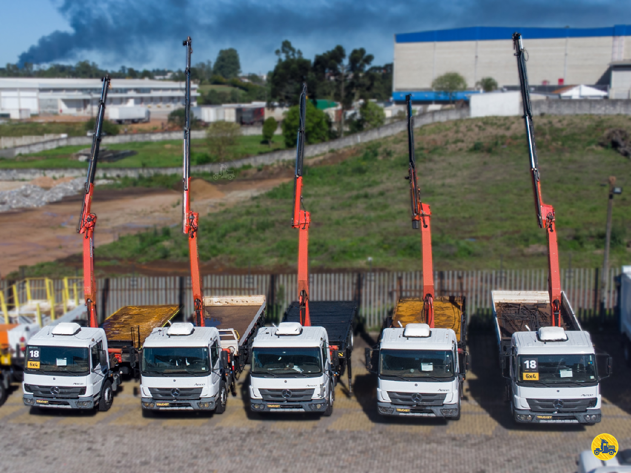 CAMINHAO MERCEDES-BENZ MB 2730 Munck Truck 6x4 Trucket Caminhões CURITIBA PARANÁ PR