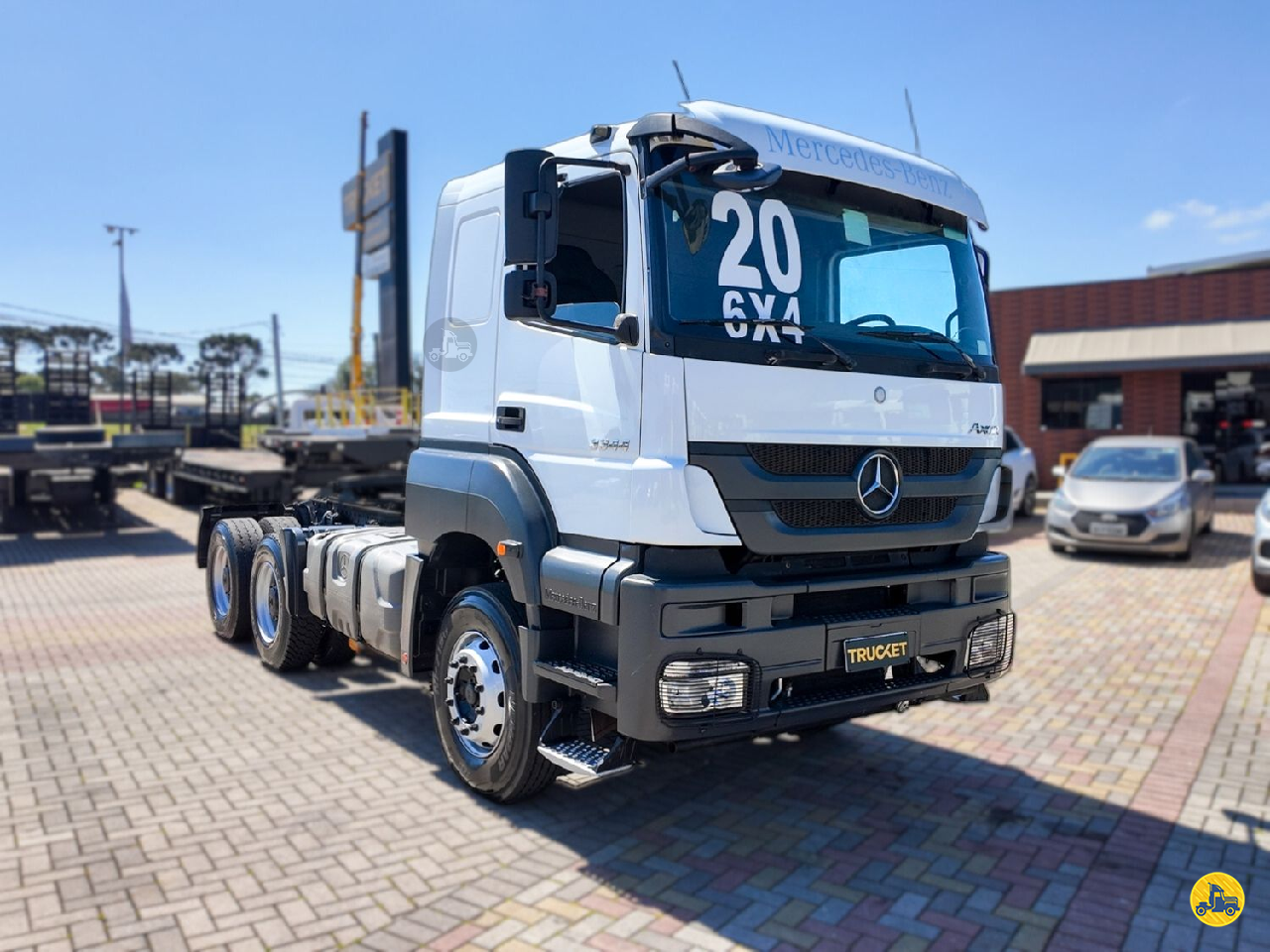CAMINHAO MERCEDES-BENZ MB 3344 Cavalo Mecânico Cavalo 6x4 Trucket Caminhões CURITIBA PARANÁ PR