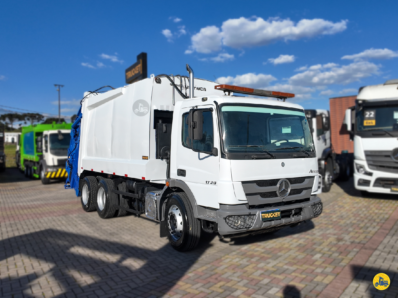 CAMINHAO MERCEDES-BENZ MB 1729 Coletor de Lixo Truck 6x2 Trucket Caminhões CURITIBA PARANÁ PR