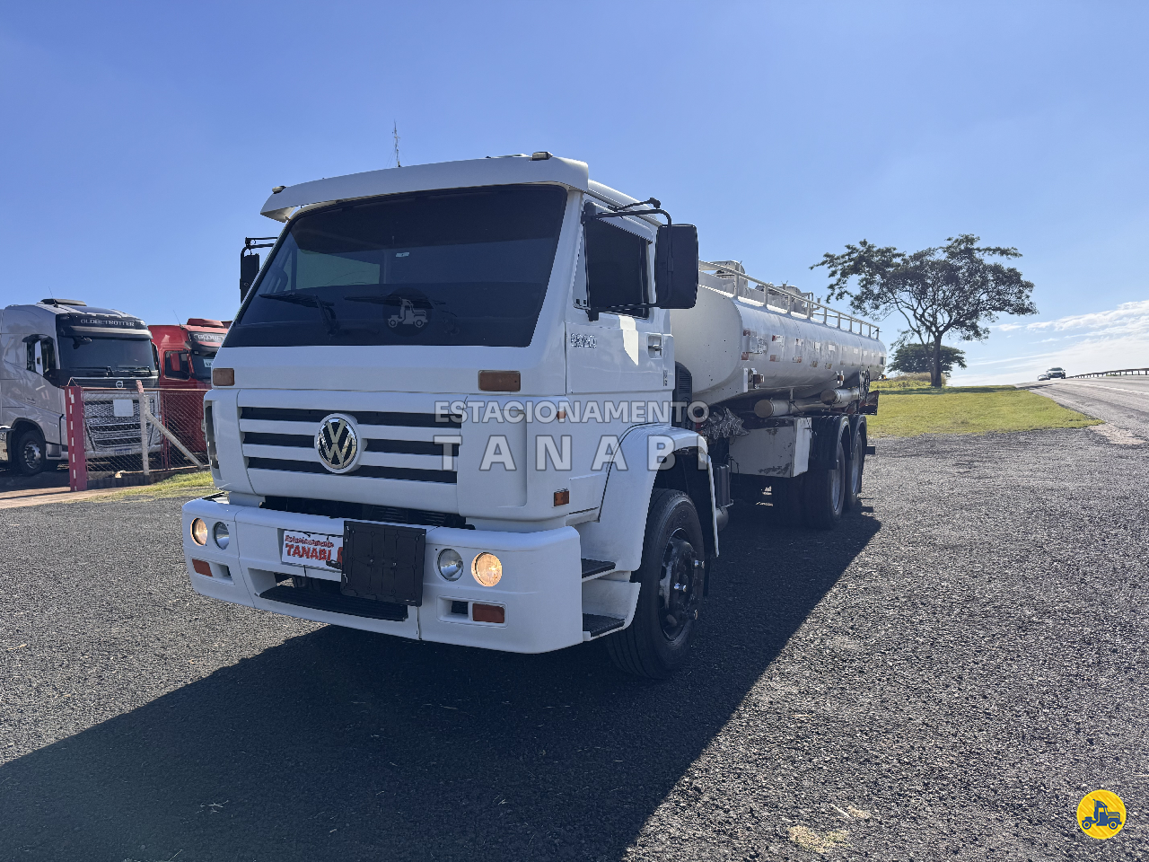 CAMINHAO VOLKSWAGEN VW 23210 Tanque Aço Cavalo 6x2 Estacionamento Tanabi TANABI SÃO PAULO SP