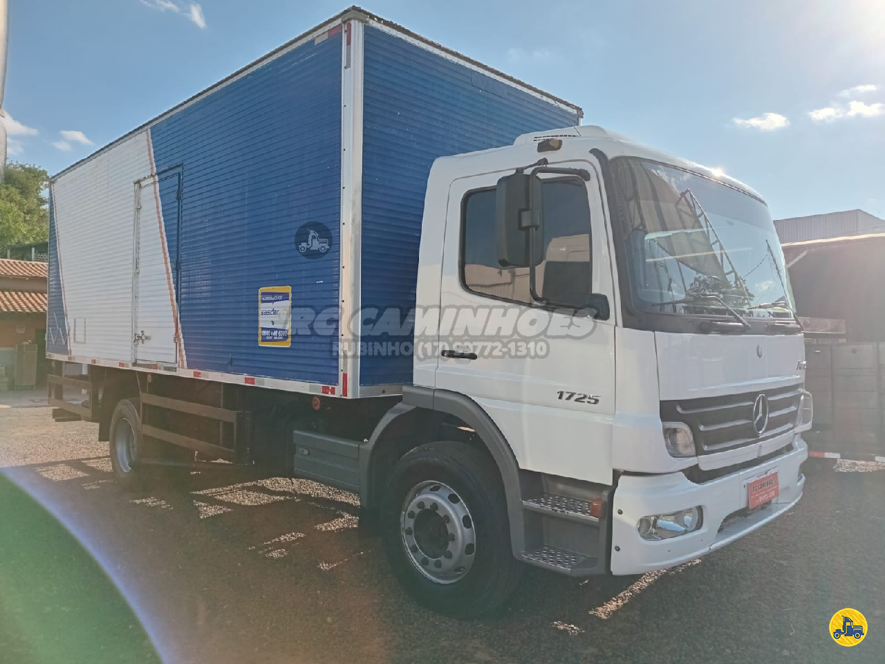 CAMINHAO MERCEDES-BENZ MB 1725 Baú Furgão Toco 4x2 RC Caminhões São José do Rio Preto SÃO PAULO SP