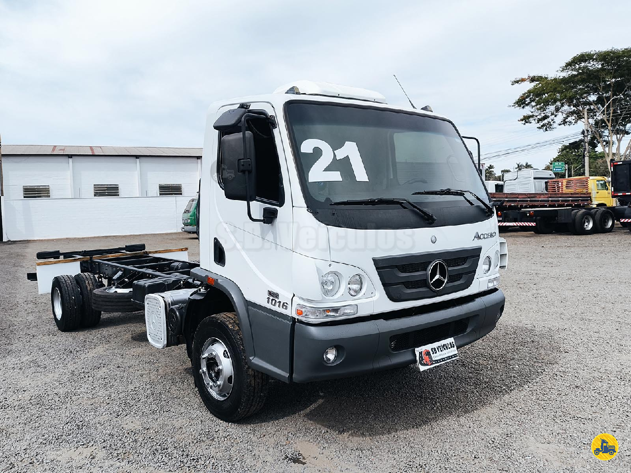 CAMINHAO MERCEDES-BENZ MB 1016 Chassis 3/4 4x2 SB Veiculos CATANDUVA SÃO PAULO SP
