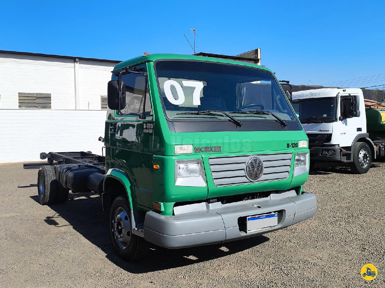 CAMINHAO VOLKSWAGEN VW 8120 Chassis 3/4 4x2 SB Veiculos CATANDUVA SÃO PAULO SP