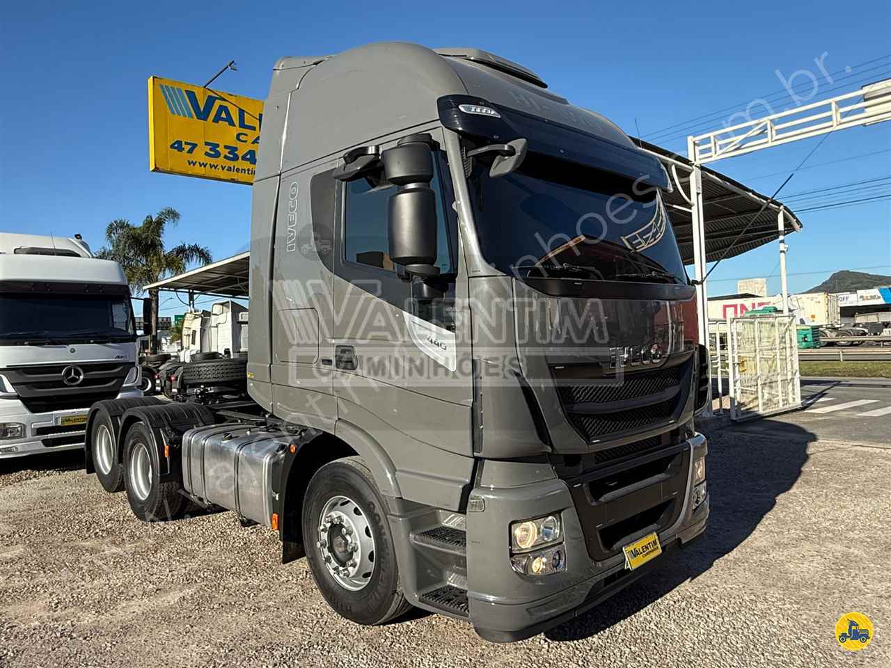 CAMINHAO IVECO HI WAY 440 Cavalo Mecânico Cavalo 6x2 Valentim Caminhões ITAJAI SANTA CATARINA SC