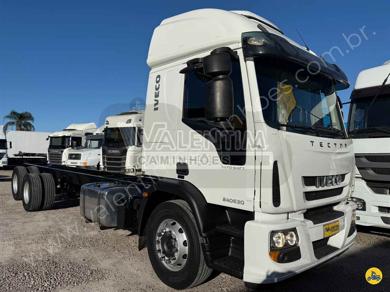 CAMINHAO IVECO TECTOR 240E30 Cavalo Mecânico Cavalo 6x2 Valentim Caminhões ITAJAI SANTA CATARINA SC