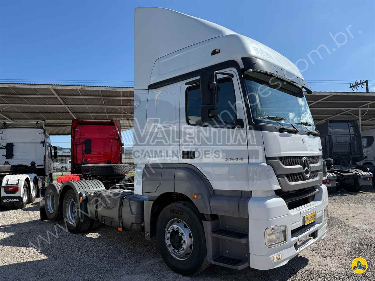 CAMINHAO MERCEDES-BENZ MB 2544 Cavalo Mecânico Truck 6x2 Valentim Caminhões ITAJAI SANTA CATARINA SC