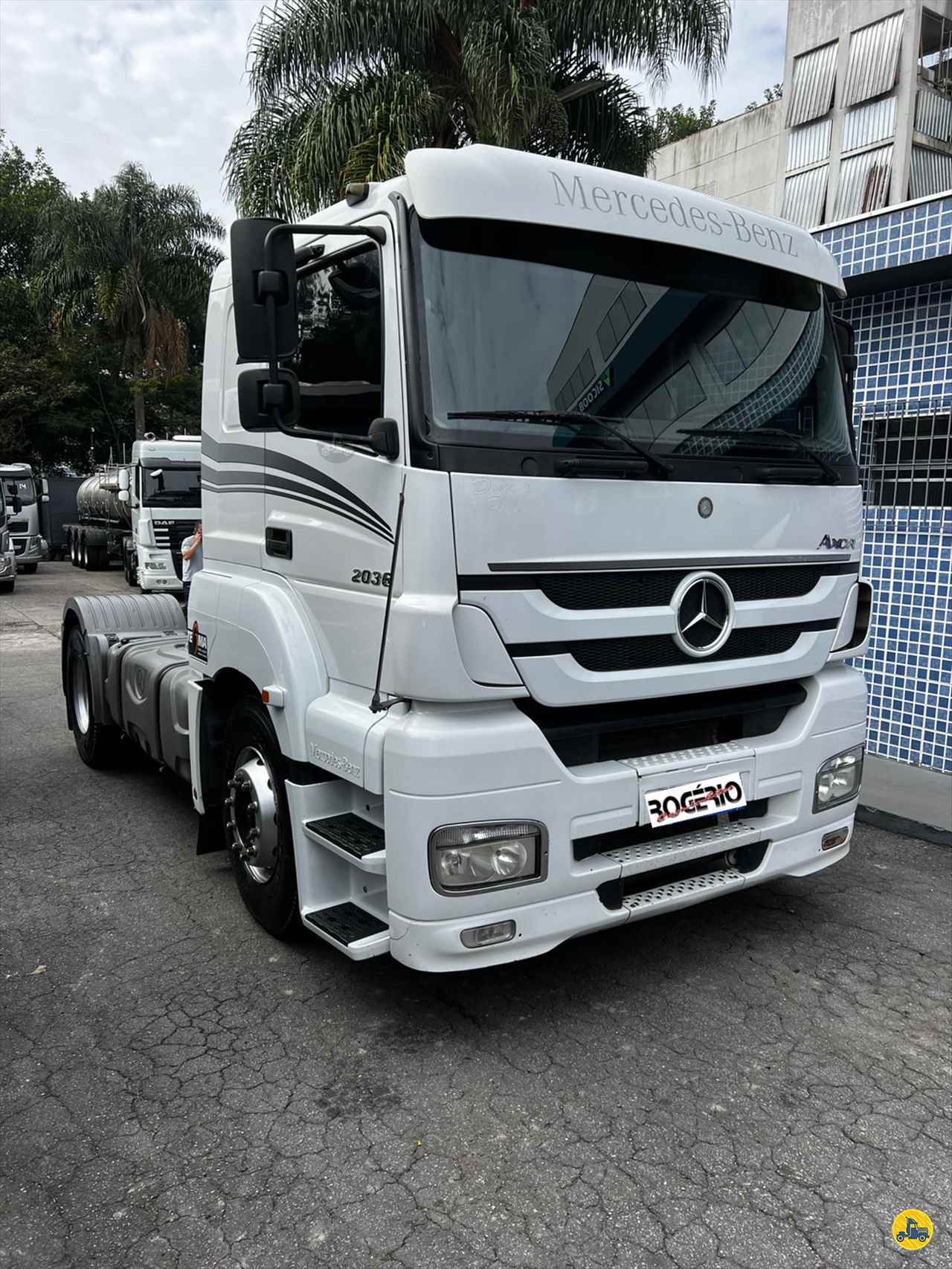 CAMINHAO MERCEDES-BENZ MB 2036 Cavalo Mecânico Cavalo 4x2 Rogério Caminhões SAO BERNARDO DO CAMPO SÃO PAULO SP