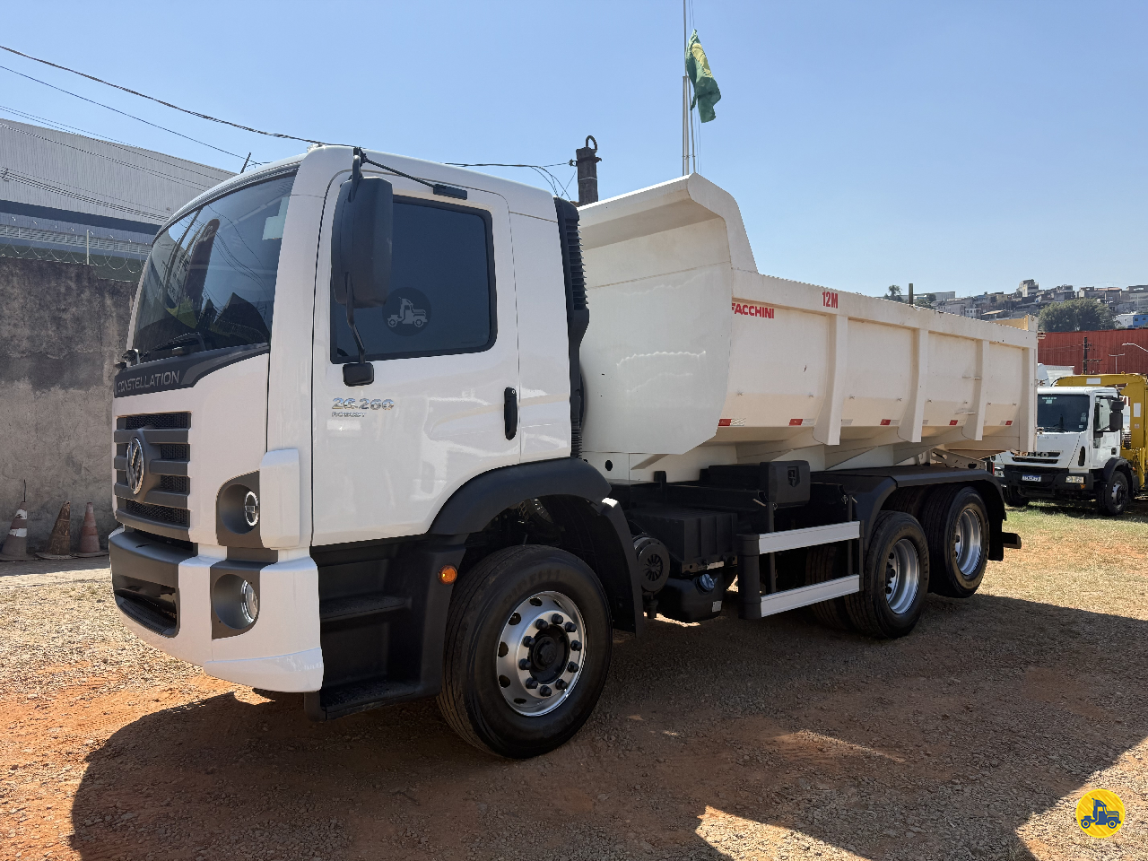 CAMINHAO VOLKSWAGEN VW 26260 Caçamba Basculante Truck 6x2 Vanlex Caminhões SAO BERNARDO DO CAMPO SÃO PAULO SP