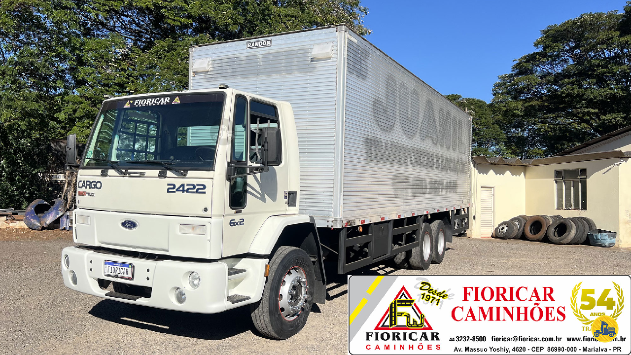 CAMINHAO FORD CARGO 2422 Baú Furgão Truck 6x2 Fioricar Caminhões MARIALVA PARANÁ PR