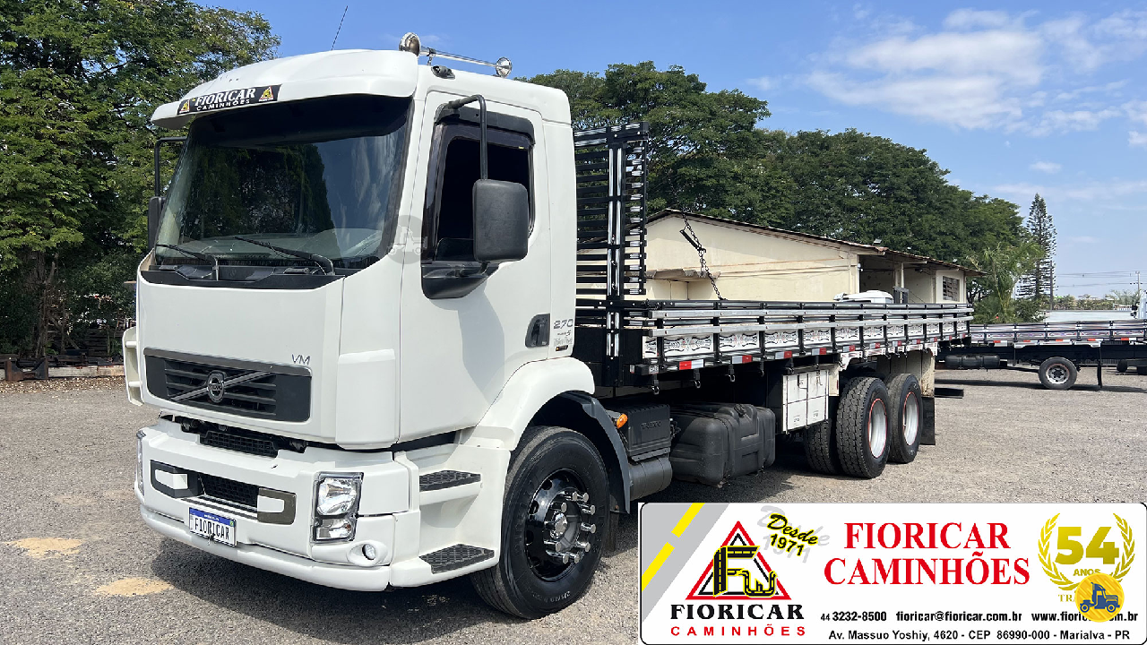CAMINHAO VOLVO VOLVO VM 270 Carga Seca Truck 6x2 Fioricar Caminhões MARIALVA PARANÁ PR