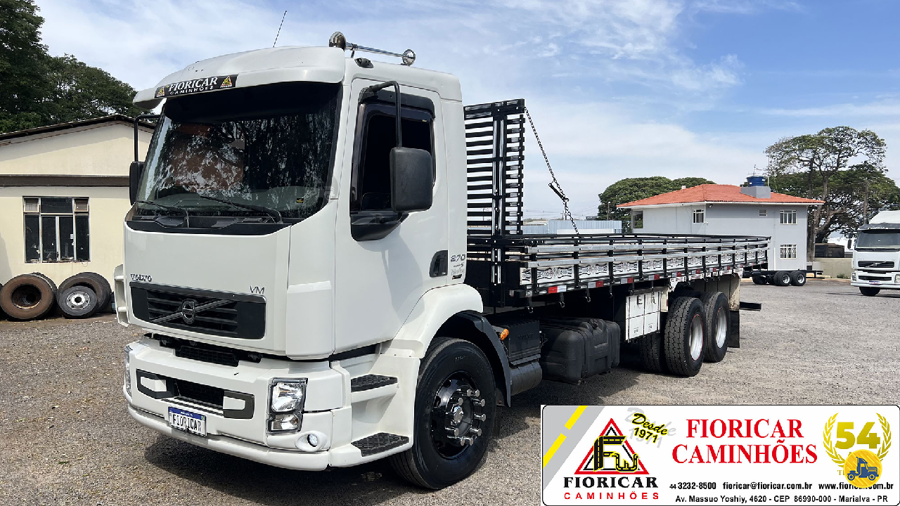 CAMINHAO VOLVO VOLVO VM 270 Carga Seca Truck 6x2 Fioricar Caminhões MARIALVA PARANÁ PR