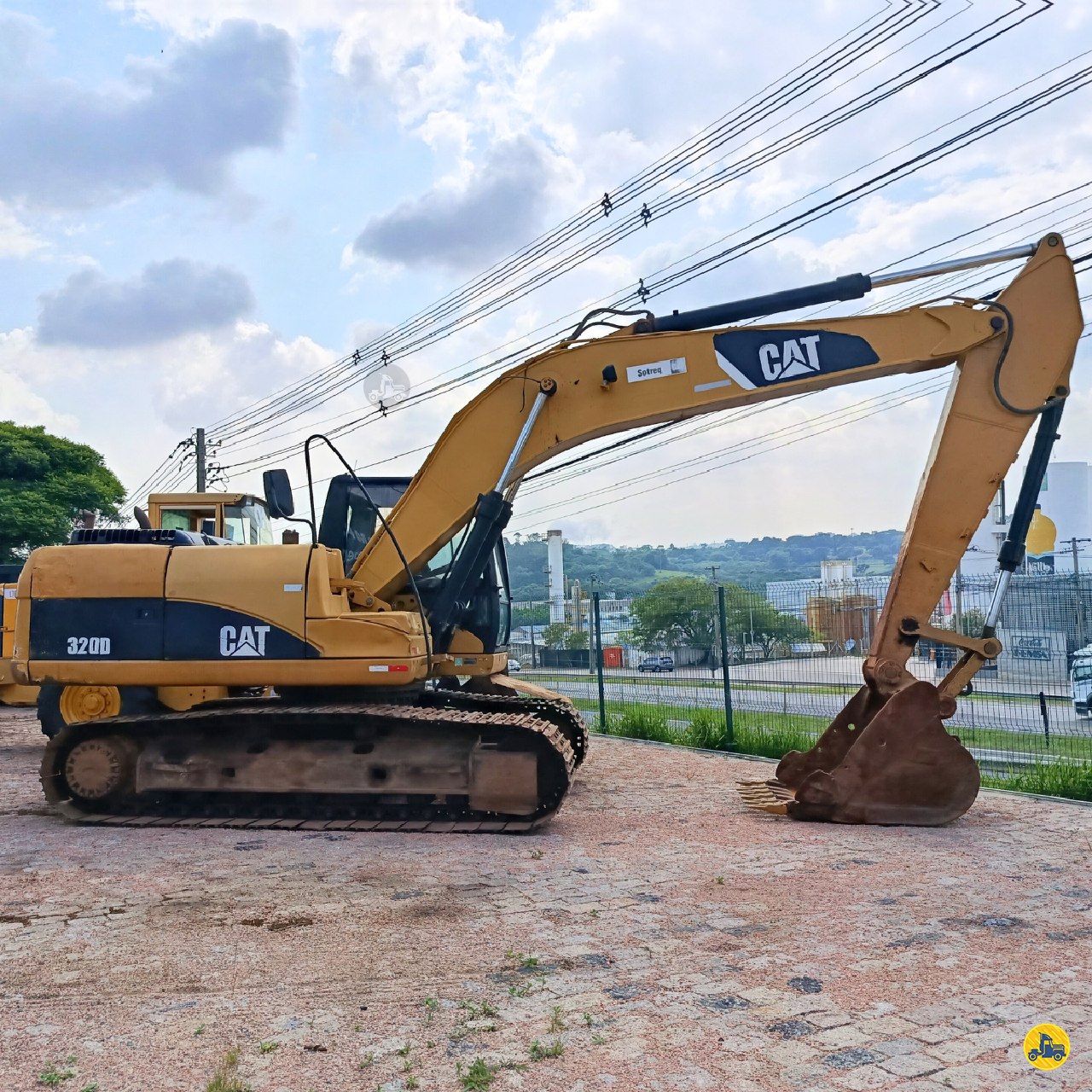 ESCAVADEIRA CATERPILLAR 320D Super Truck JUNDIAI SÃO PAULO SP