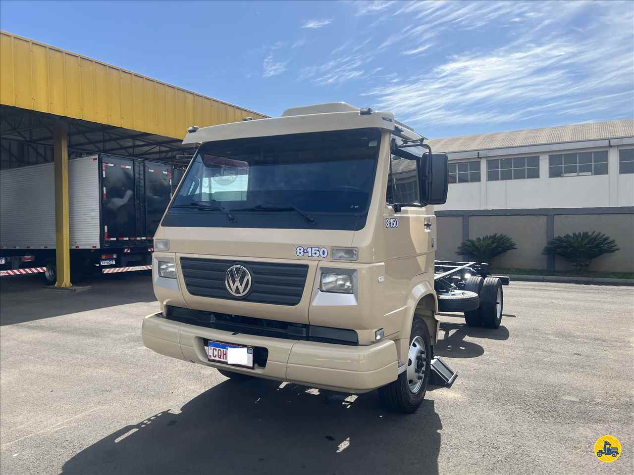 CAMINHAO VOLKSWAGEN VW 8150 Chassis 3/4 4x2 Estacionamento Gaúcho ARAPONGAS PARANÁ PR