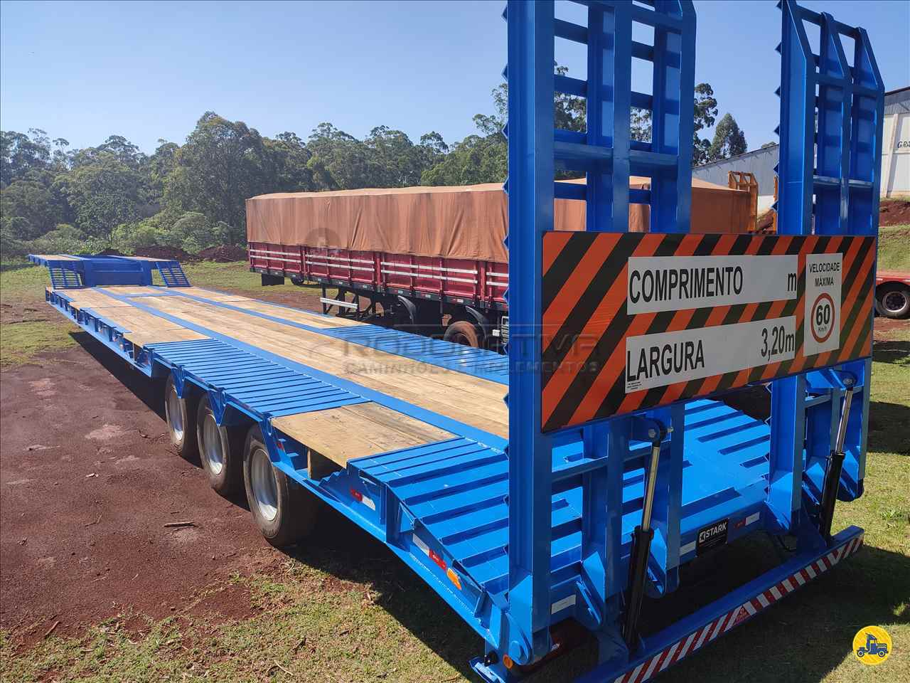 CARRETA SEMI-REBOQUE PRANCHA Reta Rodonativa Caminhões e Implementos CASCAVEL PARANÁ PR