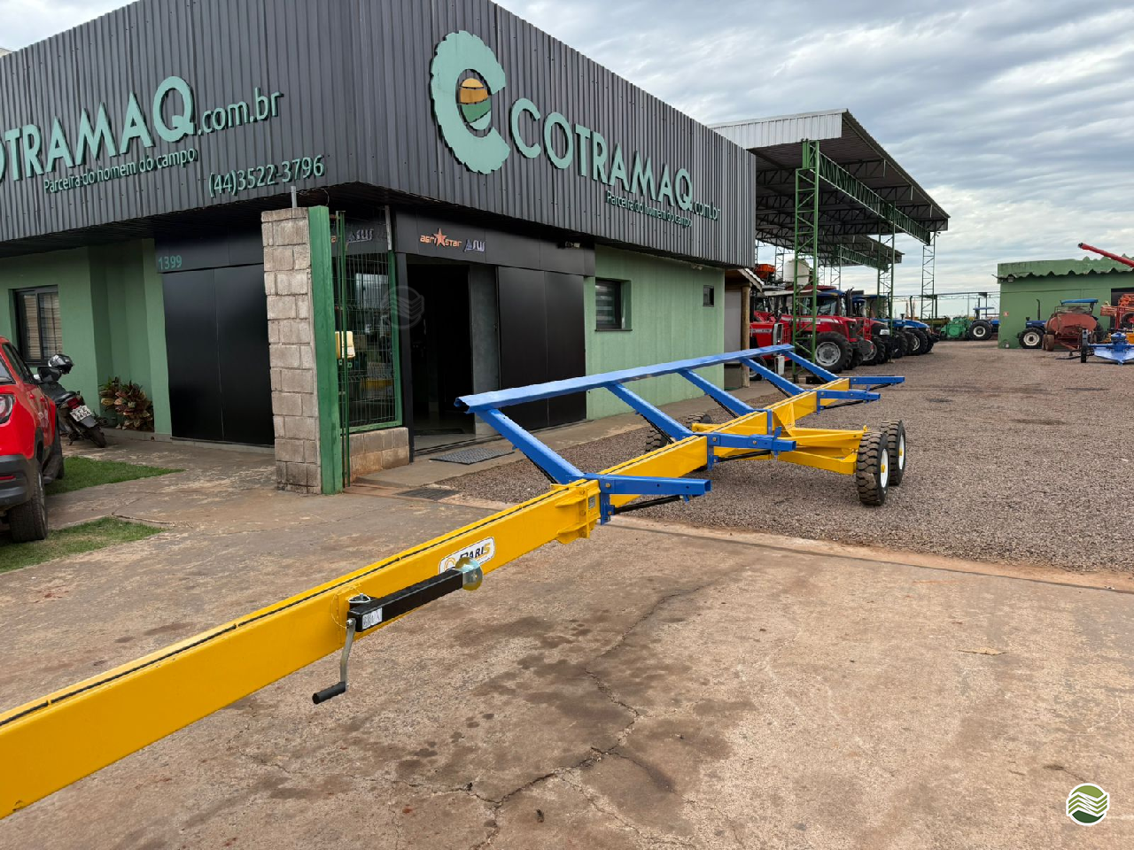 IMPLEMENTOS AGRICOLAS CARRETA TRANSPORTE PLATAFORMA DE TRANSPORTE Cotramaq Tratores GOIOERE PARANÁ PR