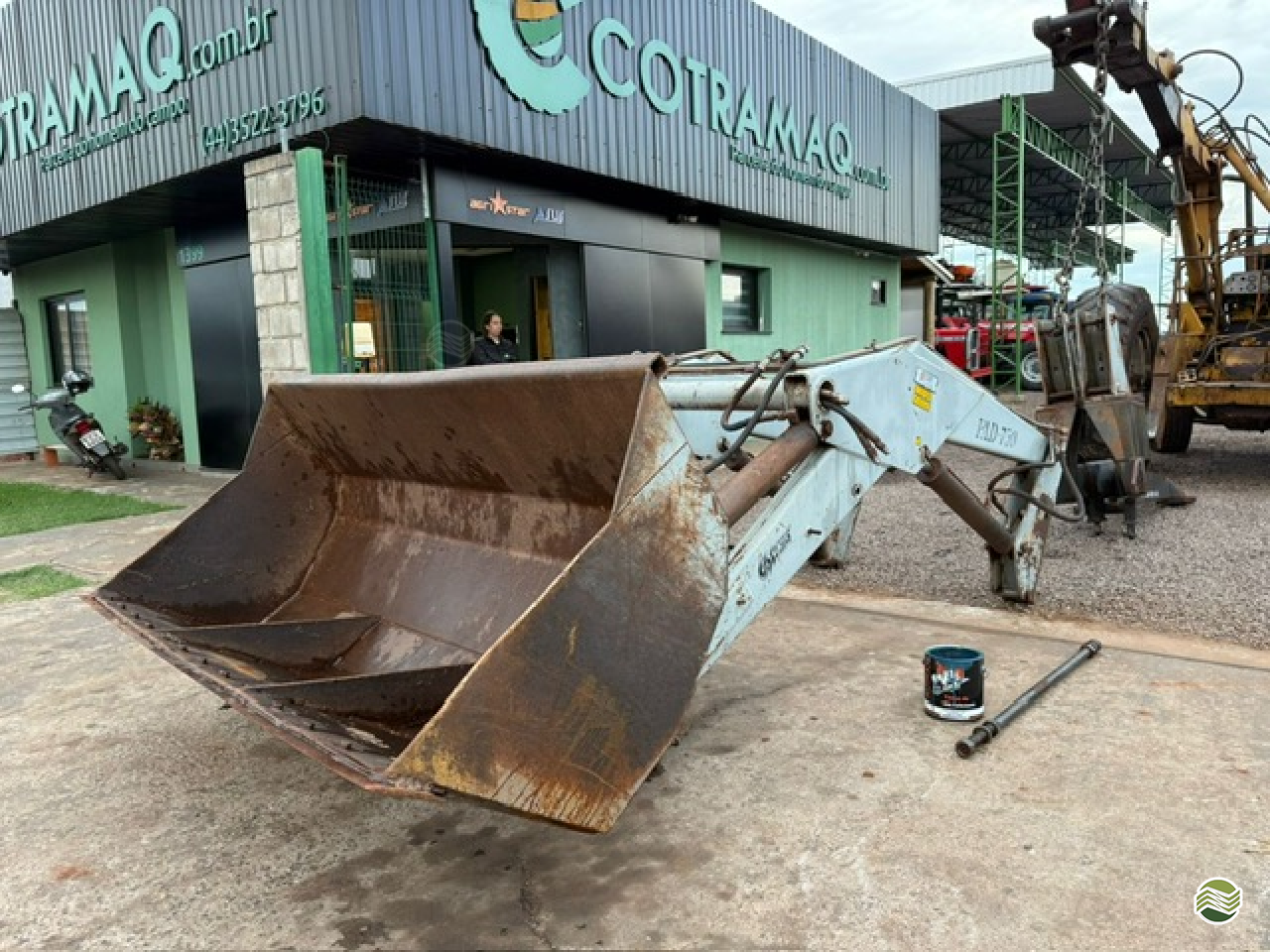 IMPLEMENTOS AGRICOLAS CONCHA FRONTAL Cotramaq Tratores GOIOERE PARANÁ PR