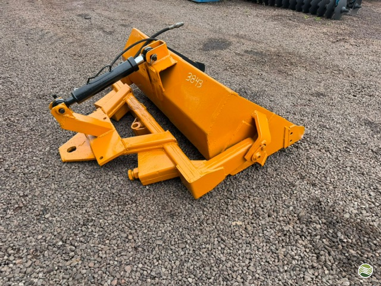 IMPLEMENTOS AGRICOLAS CONCHA FRONTAL Cotramaq Tratores GOIOERE PARANÁ PR