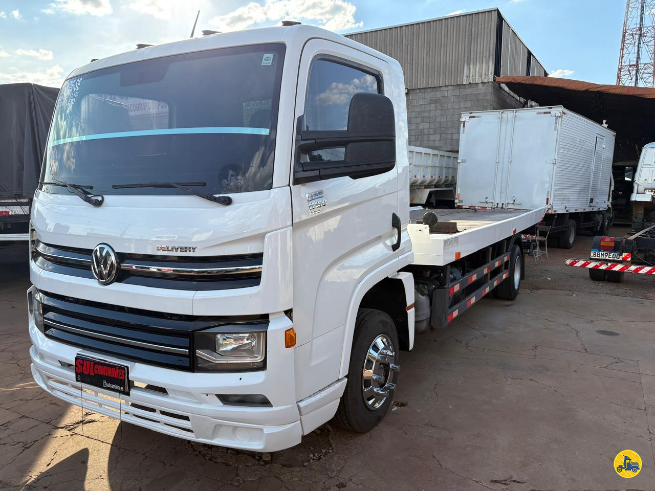 CAMINHAO VOLKSWAGEN VW 11180 Plataforma Guincho 3/4 4x2 Sul Caminhões MARINGA PARANÁ PR