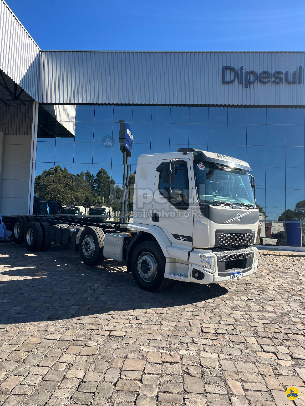 CAMINHAO VOLVO VOLVO VM 360 Cavalo Mecânico Cavalo 8x2 Dipesul Veículos - Volvo CANOAS RIO GRANDE DO SUL RS