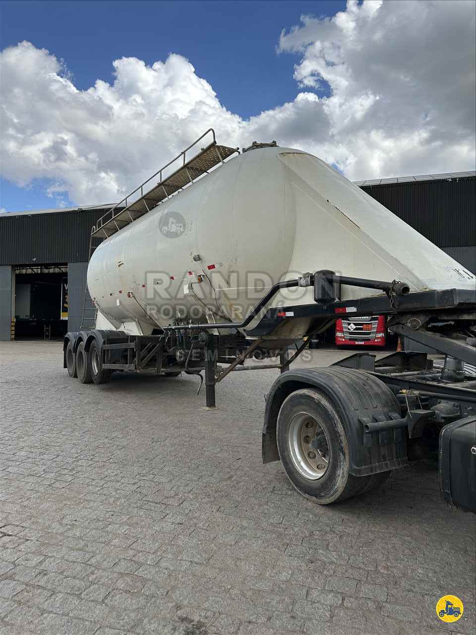 CARRETA SEMI-REBOQUE SILO Rodoparana - RANDON  CURITIBA PARANÁ PR