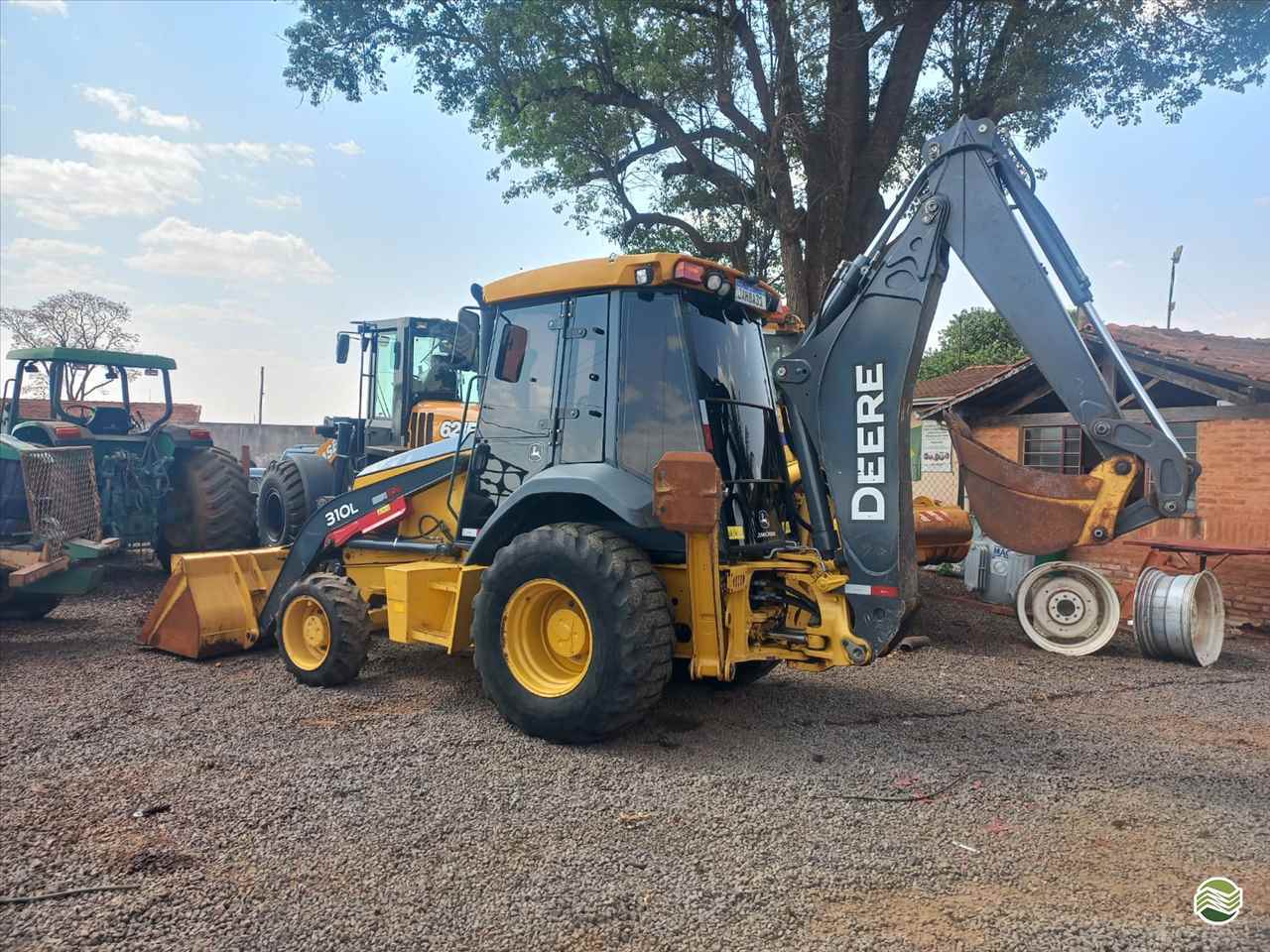 RETRO ESCAVADEIRA JOHN DEERE 310L Tração 4x4 Só Agrícola Máquinas e Peças BARRETOS SÃO PAULO SP