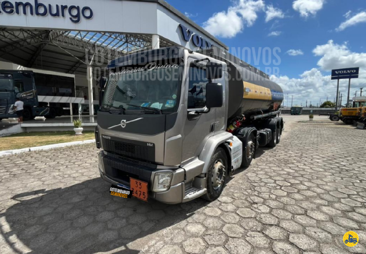 CAMINHAO VOLVO VOLVO VM 330 Tanque Aço BiTruck 8x2 GOTEMBURGO | SEMINOVOS SIMOES FILHO BAHIA BA