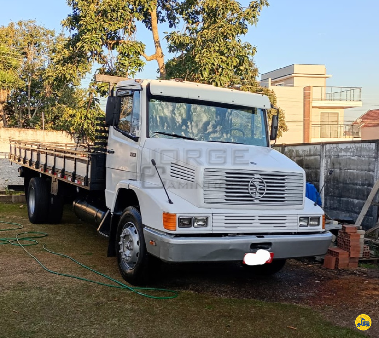 CAMINHAO MERCEDES-BENZ MB 1218 Carga Seca Toco 4x2 Jorge Caminhões CURITIBA PARANÁ PR