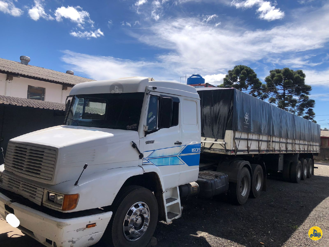 CAMINHAO MERCEDES-BENZ MB 1935 Cavalo Mecânico Cavalo 6x2 Jorge Caminhões CURITIBA PARANÁ PR