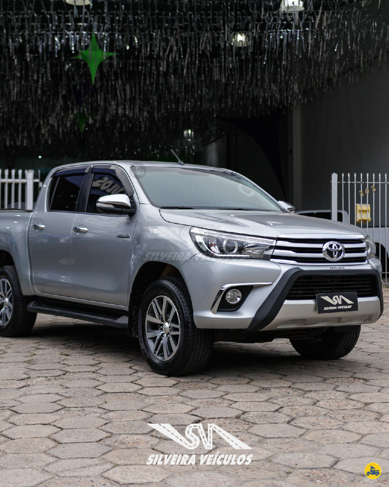 CARRO TOYOTA Hilux 2.8 SRX Silveira Veículos PIEDADE SÃO PAULO SP