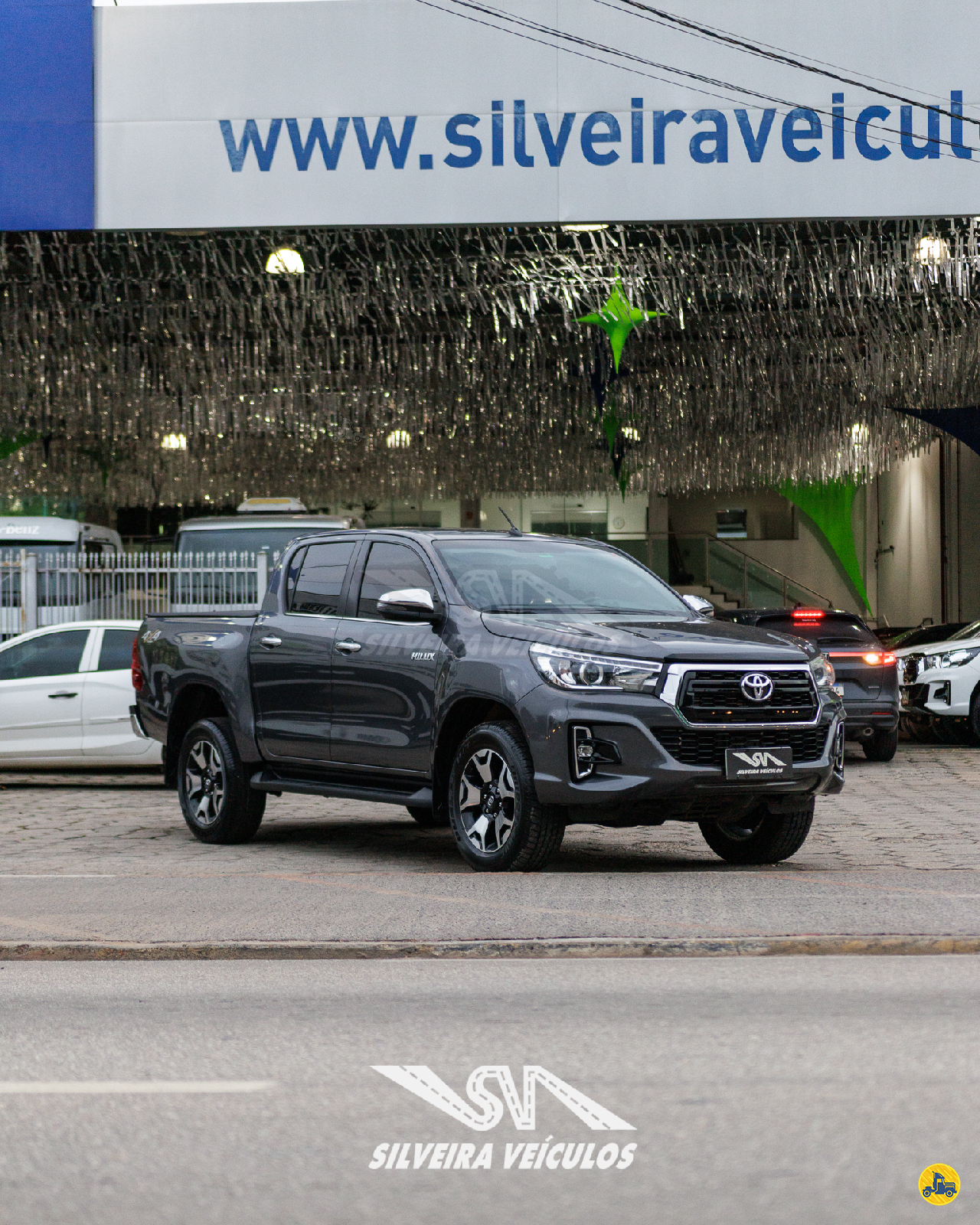 Hilux 2.8 SRX de Silveira Veículos