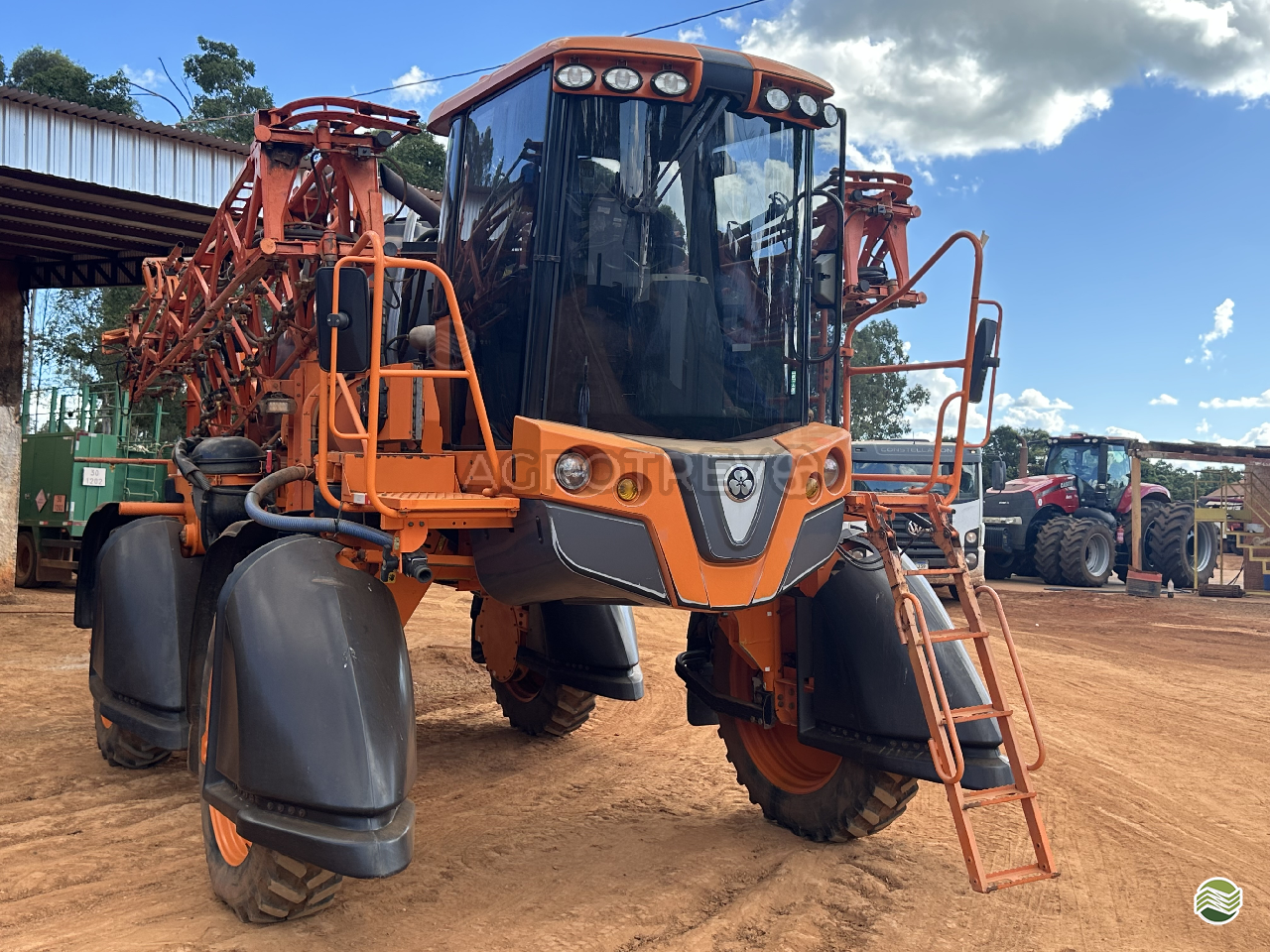 PULVERIZADOR JACTO UNIPORT 2500 STAR Tração 4x2 Agrotrevo Soluções Agropecuárias - Jacto CHAPADAO DO SUL MATO GROSSO DO SUL MS