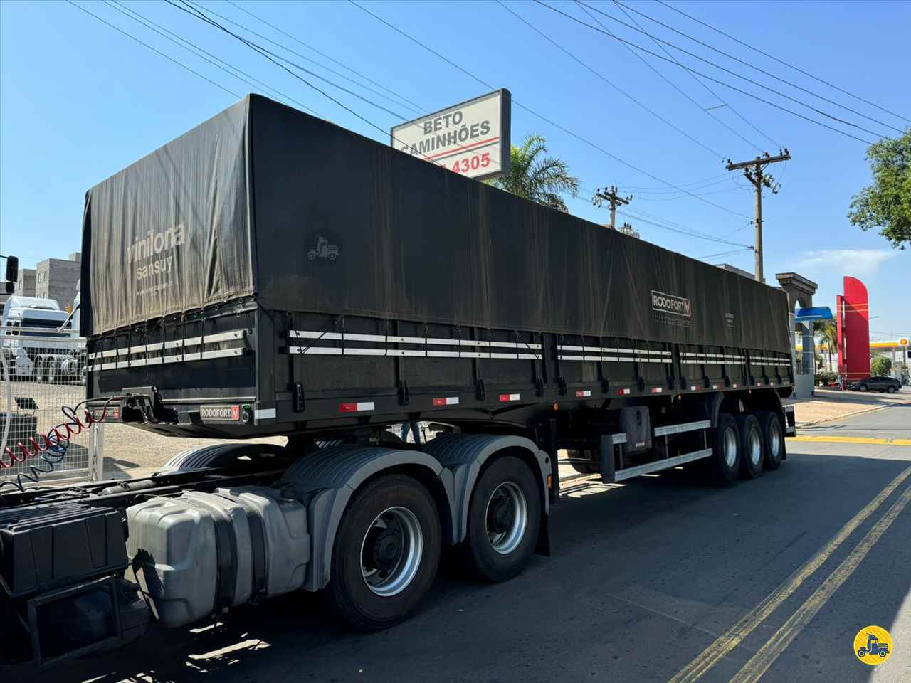 CARRETA SEMI-REBOQUE GRANELEIRO Beto Caminhões Piracicaba AMERICANA SÃO PAULO SP