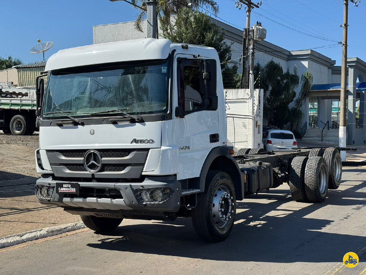 CAMINHAO MERCEDES-BENZ MB 2426 Cavalo Mecânico Truck 6x2 Beto Caminhões Piracicaba AMERICANA SÃO PAULO SP