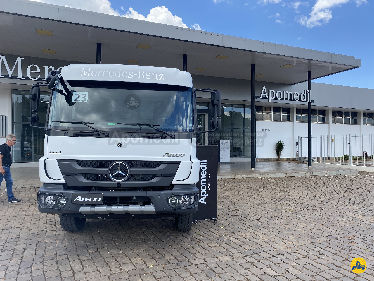 CAMINHAO MERCEDES-BENZ MB 2730 Chassis Truck 6x4 Apomedil - Mercedes Benz LAJEADO RIO GRANDE DO SUL RS
