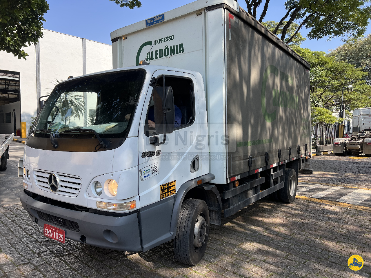 CAMINHAO MERCEDES-BENZ MB 915 Baú Sider 3/4 4x2 De Nigris - MB SAO PAULO SÃO PAULO SP