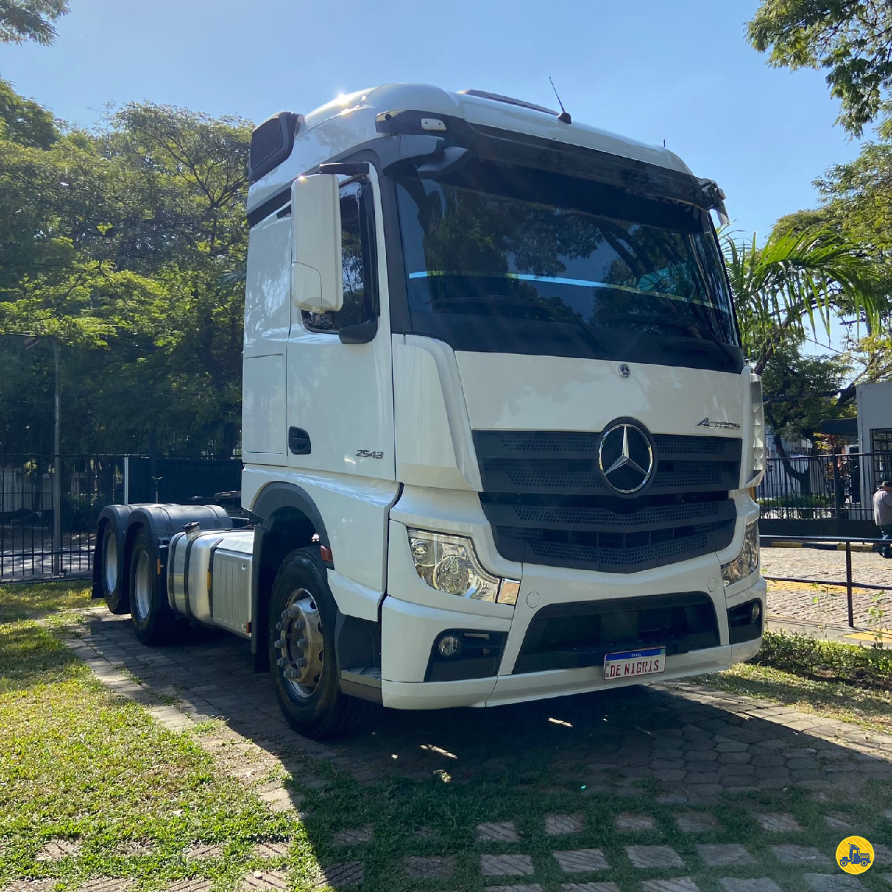 CAMINHAO MERCEDES-BENZ MB 2553 Cavalo Mecânico Cavalo 6x2 De Nigris - MB SAO PAULO SÃO PAULO SP