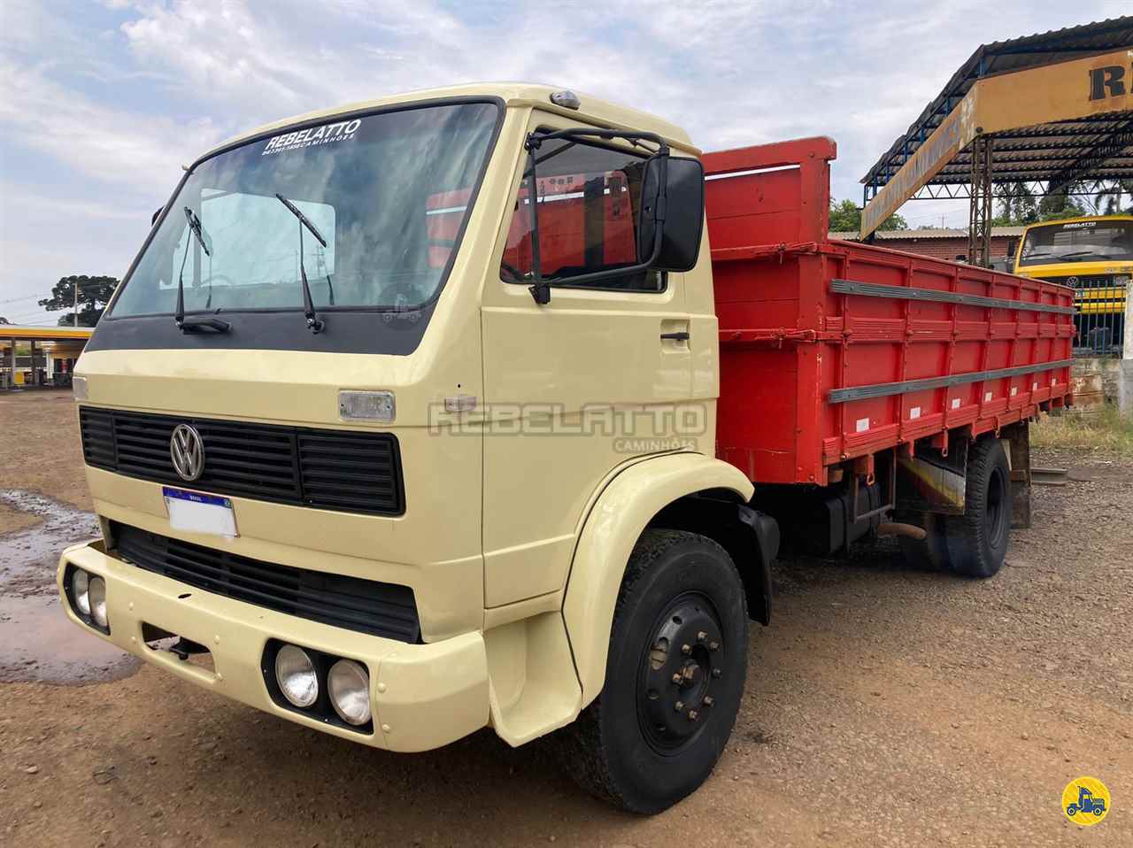 CAMINHAO VOLKSWAGEN VW 11130 Graneleiro Toco 4x2 Rebelatto Caminhões GETULIO VARGAS RIO GRANDE DO SUL RS