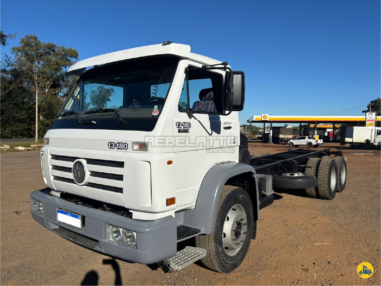 CAMINHAO VOLKSWAGEN VW 13180 Chassis Truck 6x2 Rebelatto Caminhões GETULIO VARGAS RIO GRANDE DO SUL RS