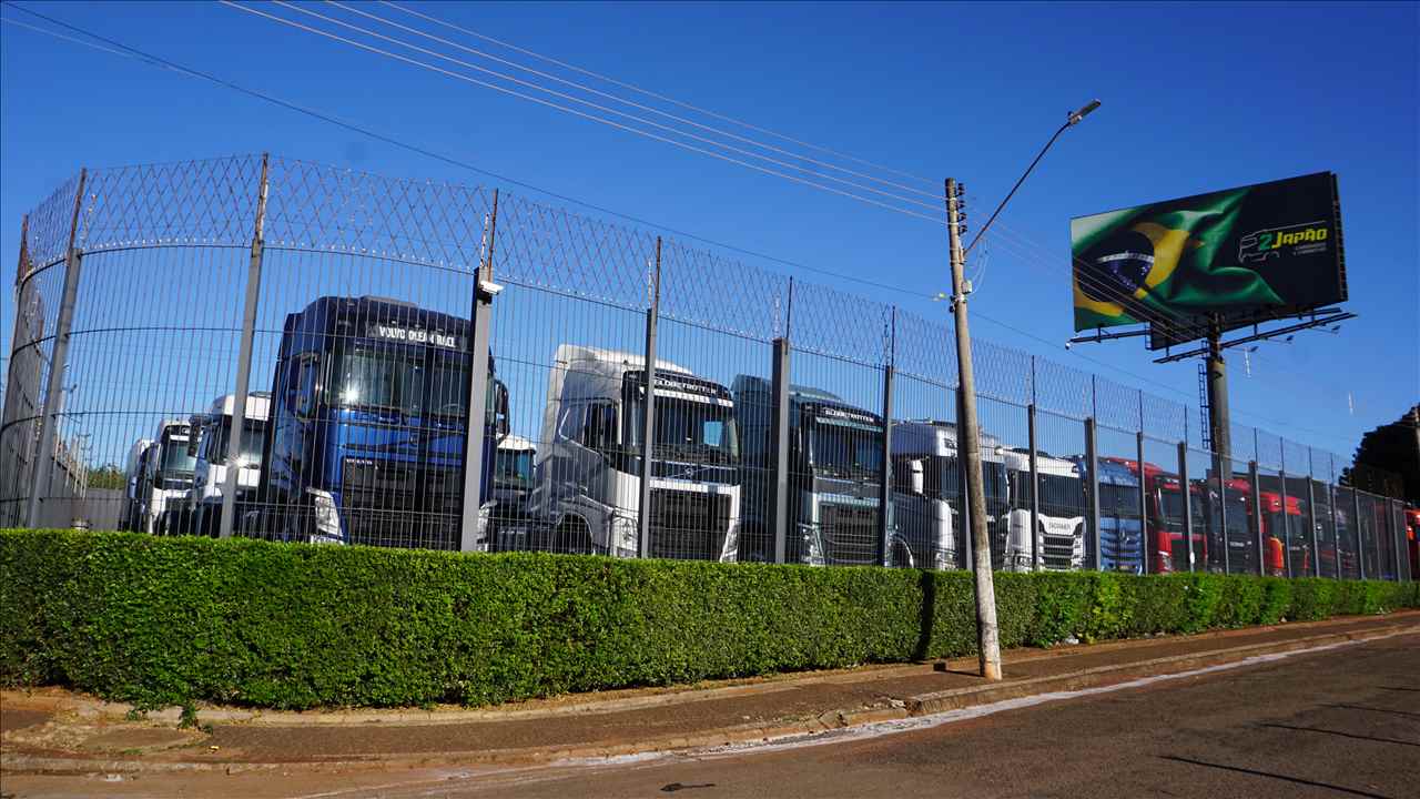 Foto da Loja da 2 Japão Caminhões e Carretas