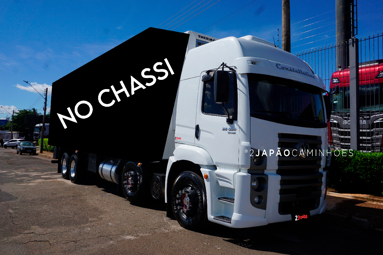 CAMINHAO VOLKSWAGEN VW 25320 Chassis BiTruck 8x2 2 Japão Caminhões e Carretas SUMARE SÃO PAULO SP