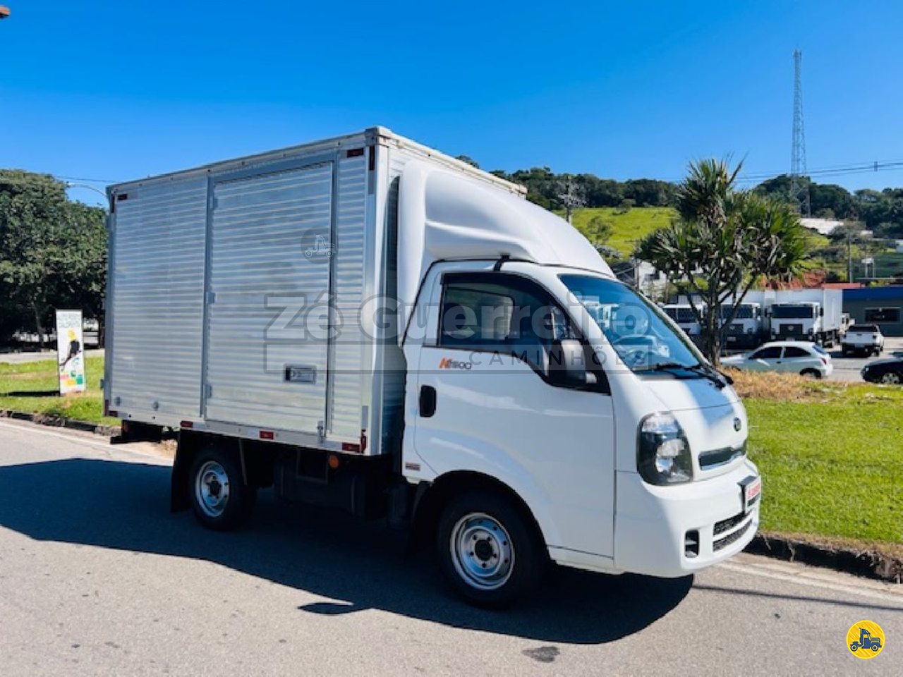 UTILITARIOS KIA MOTORS Bongo K-2500 Zé Guerreiro Caminhões ITATIBA SÃO PAULO SP