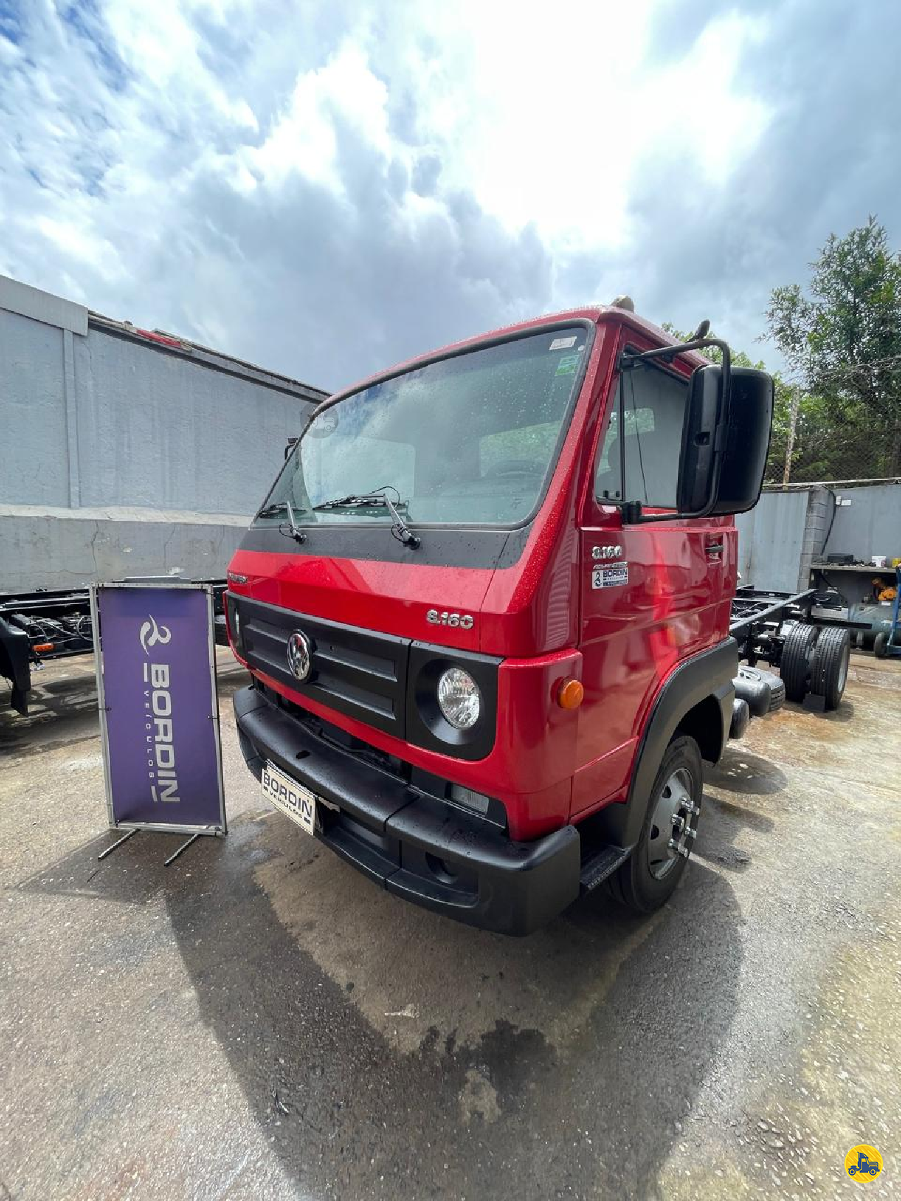 CAMINHAO VOLKSWAGEN VW 8160 Chassis 3/4 4x2 Bordin Veículos SAO BERNARDO DO CAMPO SÃO PAULO SP