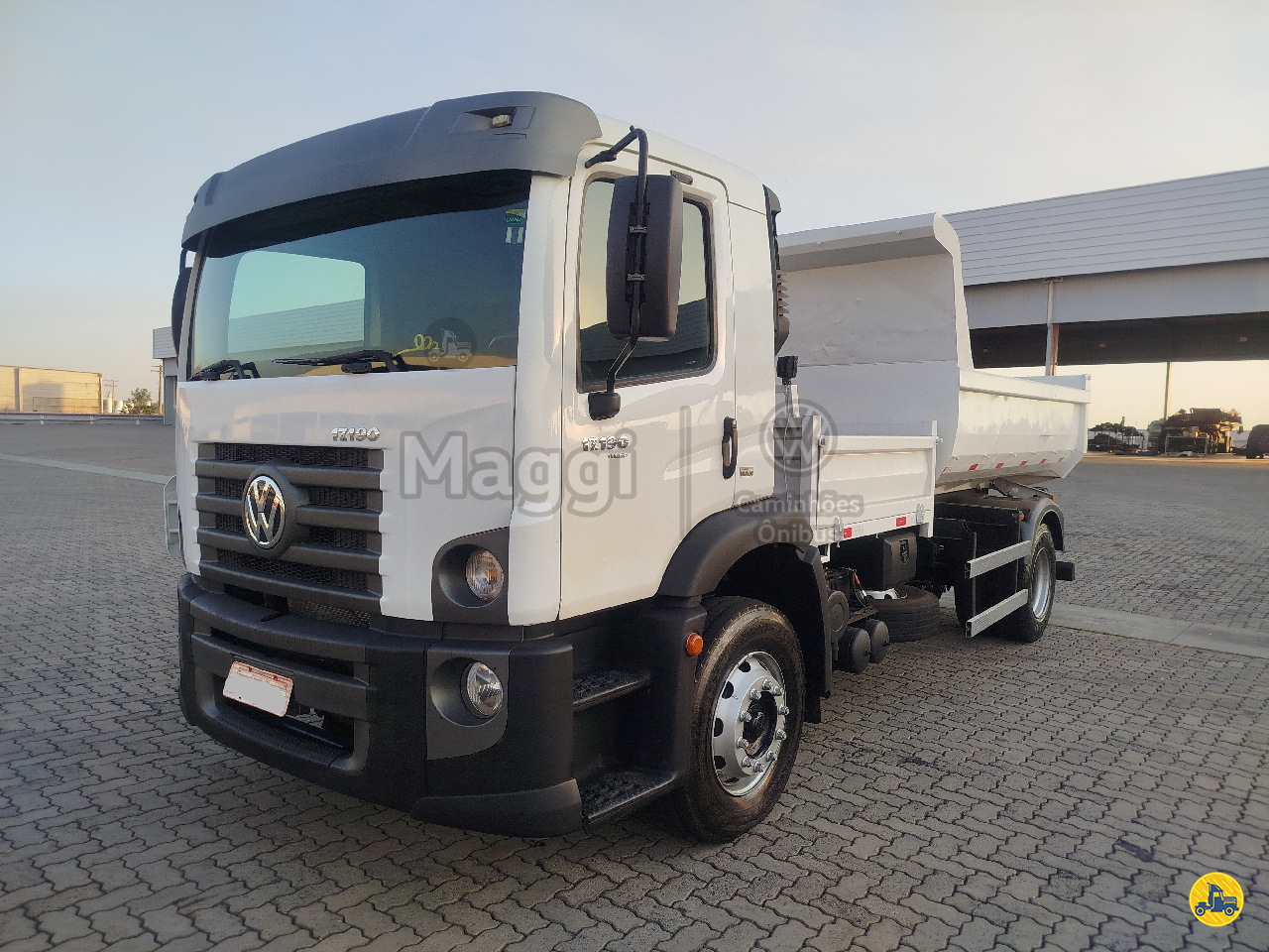 CAMINHAO VOLKSWAGEN VW 17190 Caçamba Basculante Toco 4x2 Maggi MAN Caminhões - VW LIMEIRA SÃO PAULO SP
