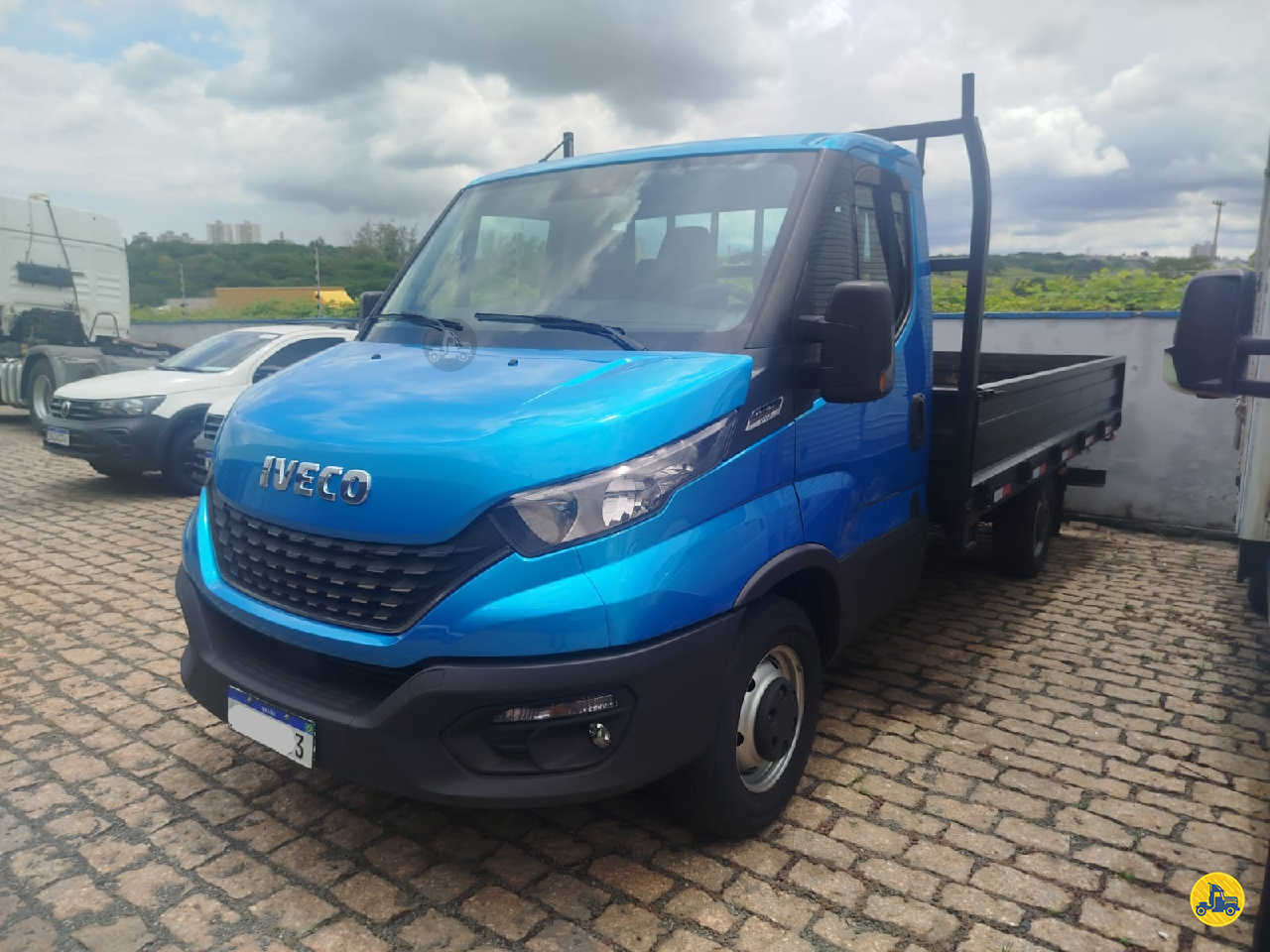 CAMINHAO IVECO DAILY 35-150 Carga Seca 3/4 4x2 Maggi MAN Caminhões - VW LIMEIRA SÃO PAULO SP