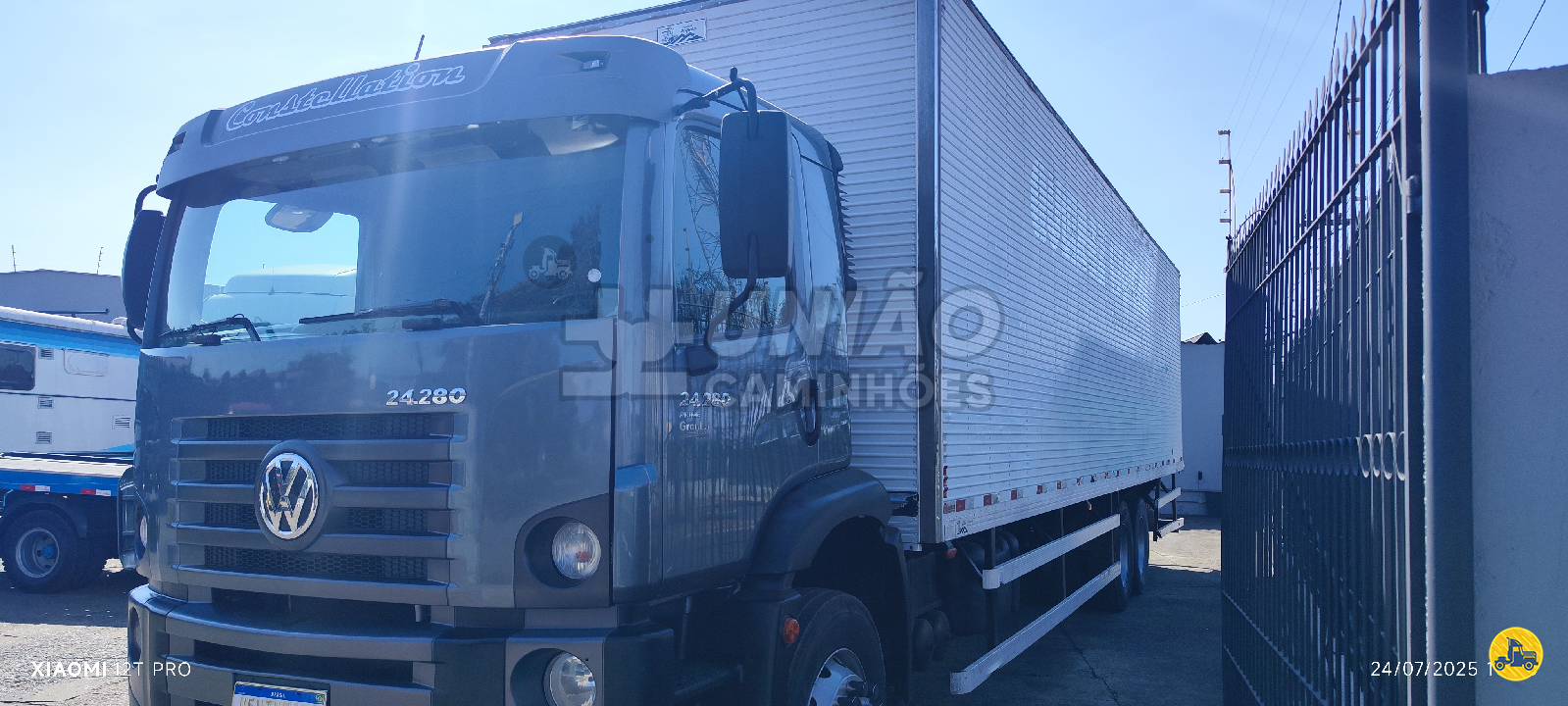 CAMINHAO VOLKSWAGEN VW 24280 Baú Furgão Truck 6x2 União Caminhões PIRACICABA SÃO PAULO SP