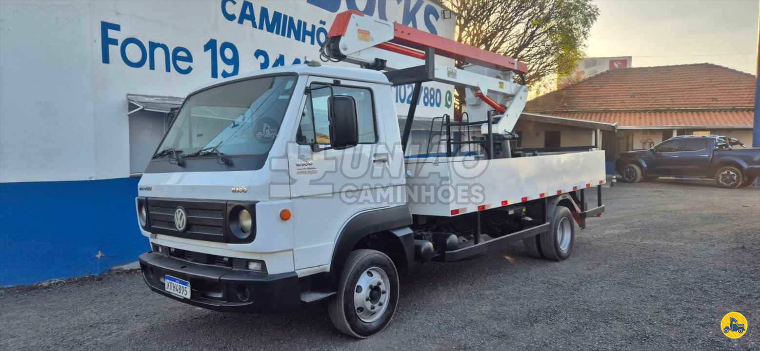CAMINHAO VOLKSWAGEN VW 8160 Cesto Aereo Isolado 3/4 4x2 União Caminhões PIRACICABA SÃO PAULO SP