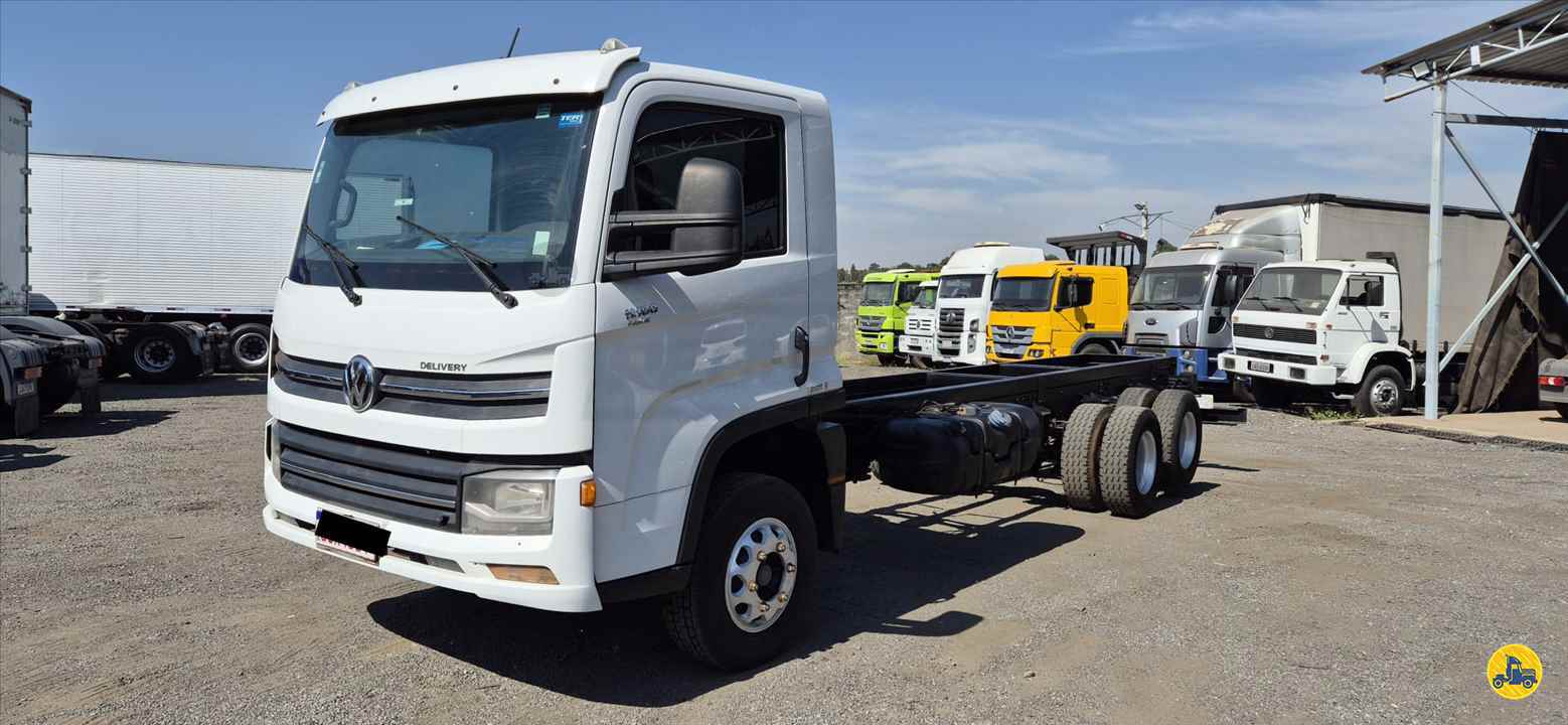 CAMINHAO VOLKSWAGEN VW 11180 Chassis Truck 6x2 Rebocks LIMEIRA SÃO PAULO SP
